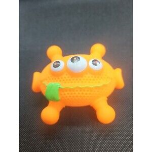 1998 THE BEACH PLANET Wendy's Kids Meal Toy Orange Squirter Vintage